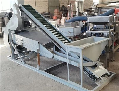 पिस्ता हलर मशीन